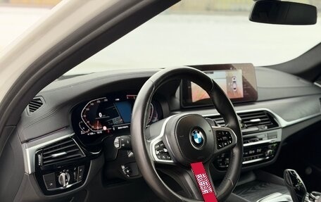 BMW 5 серия, 2021 год, 5 350 000 рублей, 19 фотография