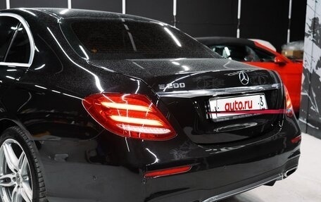 Mercedes-Benz E-Класс, 2019 год, 3 190 000 рублей, 6 фотография