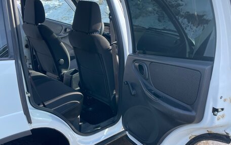 Chevrolet Niva I рестайлинг, 2017 год, 819 000 рублей, 11 фотография