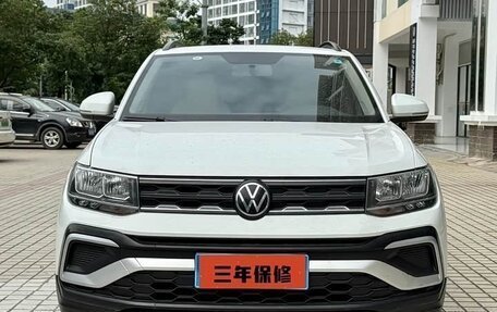 Volkswagen T-Cross I, 2023 год, 1 680 000 рублей, 2 фотография