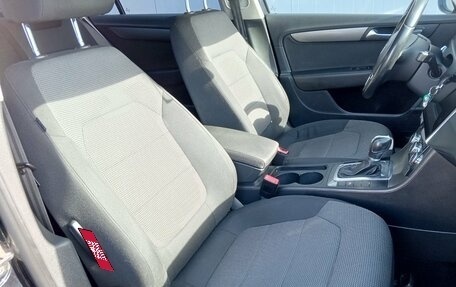 Volkswagen Passat B7, 2012 год, 1 167 000 рублей, 13 фотография