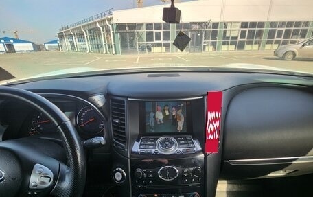 Infiniti FX II, 2010 год, 2 100 000 рублей, 10 фотография