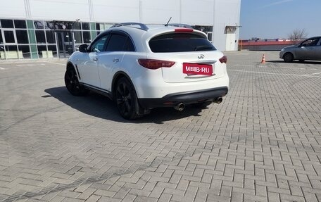 Infiniti FX II, 2010 год, 2 100 000 рублей, 4 фотография