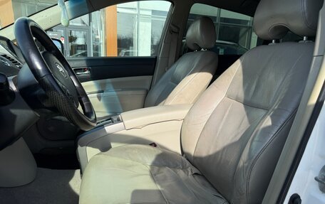 Toyota Prius, 2008 год, 599 000 рублей, 11 фотография