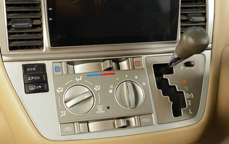 Toyota Raum II, 2003 год, 559 000 рублей, 15 фотография