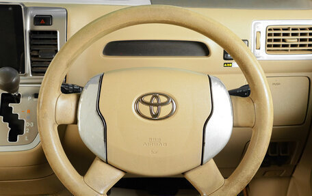 Toyota Raum II, 2003 год, 559 000 рублей, 14 фотография