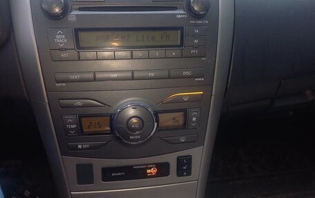 Toyota Corolla, 2008 год, 1 000 000 рублей, 12 фотография