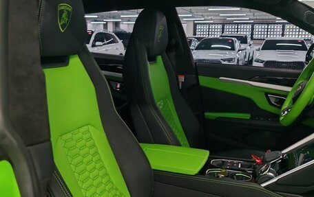 Lamborghini Urus I, 2020 год, 25 000 000 рублей, 11 фотография