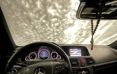 Mercedes-Benz E-Класс, 2010 год, 1 375 000 рублей, 3 фотография