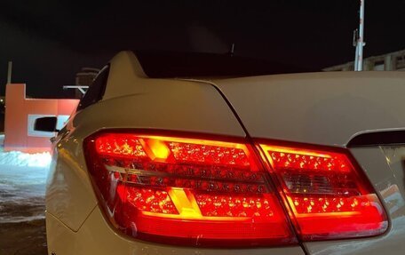 Mercedes-Benz E-Класс, 2010 год, 1 375 000 рублей, 6 фотография