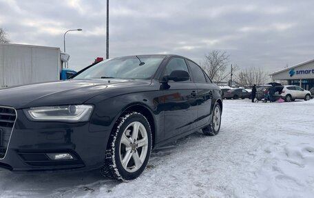Audi A4, 2012 год, 1 300 000 рублей, 4 фотография