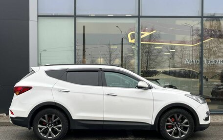 Hyundai Santa Fe III рестайлинг, 2017 год, 2 214 000 рублей, 4 фотография