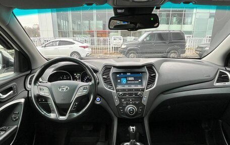 Hyundai Santa Fe III рестайлинг, 2017 год, 2 214 000 рублей, 17 фотография