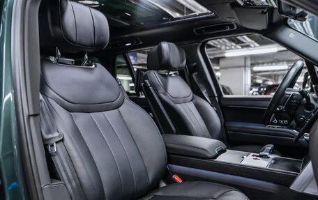 Land Rover Range Rover IV рестайлинг, 2025 год, 26 900 000 рублей, 2 фотография