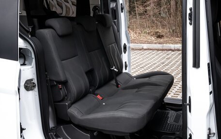 Ford Tourneo Connect II рестайлинг, 2017 год, 1 990 000 рублей, 14 фотография