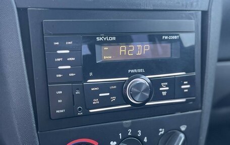 Opel Corsa C рестайлинг, 2001 год, 190 000 рублей, 8 фотография