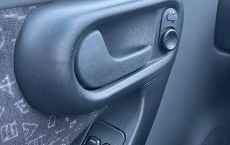 Opel Corsa C рестайлинг, 2001 год, 190 000 рублей, 10 фотография