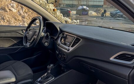 Hyundai Solaris II рестайлинг, 2019 год, 1 300 000 рублей, 9 фотография