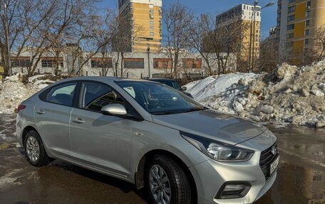 Hyundai Solaris II рестайлинг, 2019 год, 1 300 000 рублей, 7 фотография