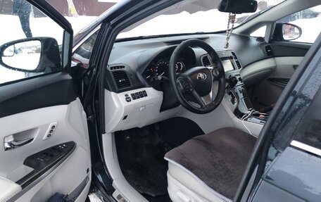 Toyota Venza I, 2013 год, 2 100 000 рублей, 2 фотография