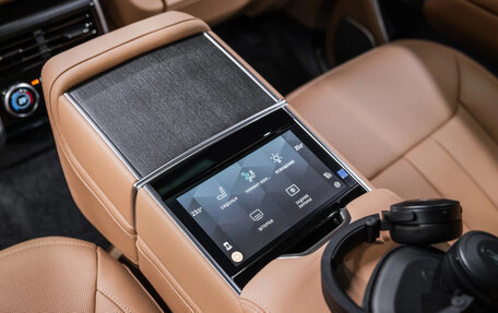 Land Rover Range Rover IV рестайлинг, 2025 год, 26 200 000 рублей, 15 фотография