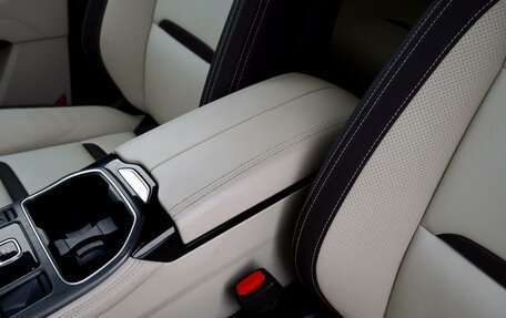 FAW Bestune T77, 2022 год, 1 990 000 рублей, 18 фотография