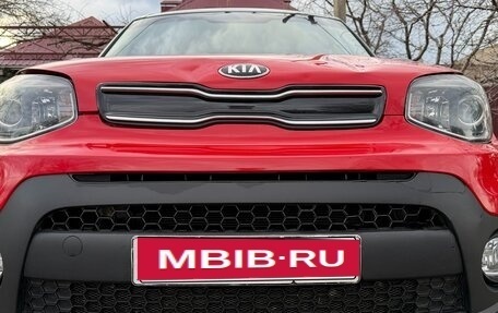 KIA Soul II рестайлинг, 2018 год, 1 390 000 рублей, 24 фотография