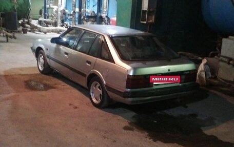 Mazda 626, 1986 год, 65 000 рублей, 2 фотография