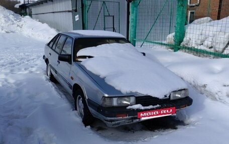 Mazda 626, 1986 год, 65 000 рублей, 3 фотография