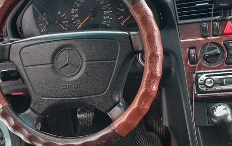 Mercedes-Benz C-Класс, 1998 год, 350 000 рублей, 3 фотография