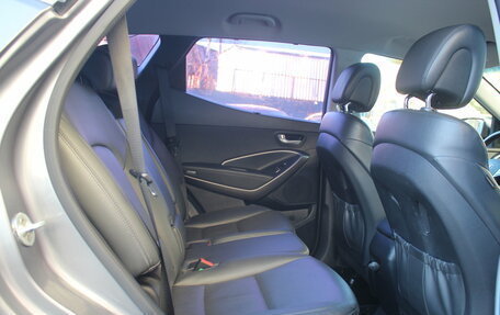 Hyundai Santa Fe III рестайлинг, 2016 год, 1 850 000 рублей, 20 фотография