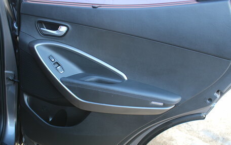 Hyundai Santa Fe III рестайлинг, 2016 год, 1 850 000 рублей, 22 фотография