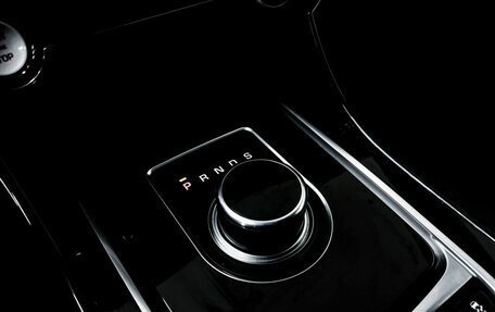 Jaguar XE I рестайлинг, 2016 год, 2 400 000 рублей, 16 фотография