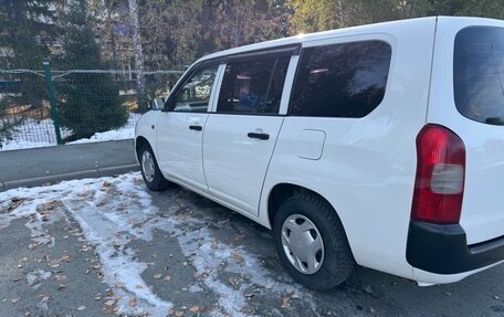 Toyota Probox I, 2002 год, 395 000 рублей, 7 фотография