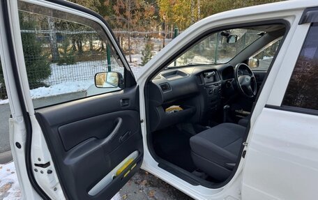 Toyota Probox I, 2002 год, 395 000 рублей, 18 фотография