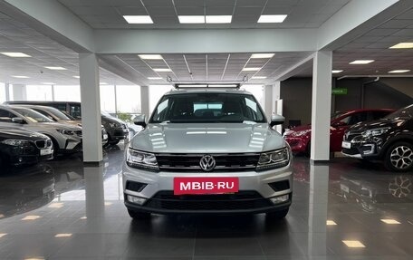 Volkswagen Tiguan II, 2017 год, 2 445 000 рублей, 3 фотография