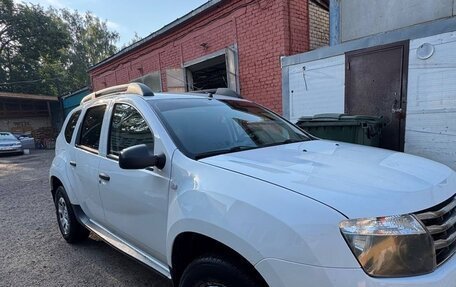 Renault Duster I рестайлинг, 2014 год, 870 000 рублей, 3 фотография