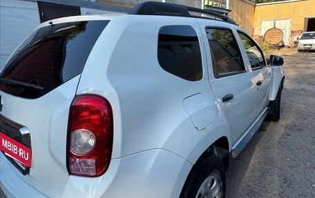 Renault Duster I рестайлинг, 2014 год, 870 000 рублей, 2 фотография