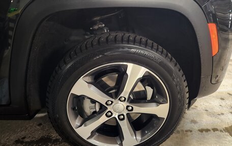 Jeep Grand Cherokee, 2023 год, 7 700 000 рублей, 16 фотография