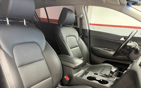 KIA Sportage IV рестайлинг, 2018 год, 2 139 900 рублей, 9 фотография