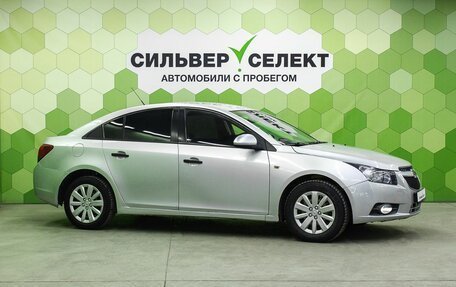 Chevrolet Cruze II, 2011 год, 549 000 рублей, 5 фотография