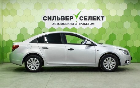 Chevrolet Cruze II, 2011 год, 549 000 рублей, 8 фотография