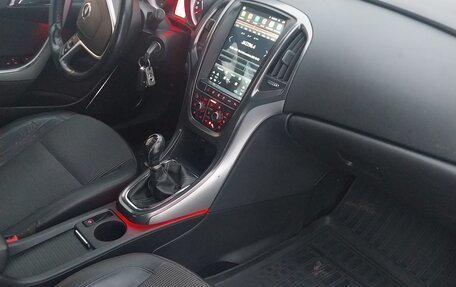 Opel Astra J, 2011 год, 499 999 рублей, 4 фотография
