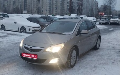Opel Astra J, 2011 год, 499 999 рублей, 1 фотография