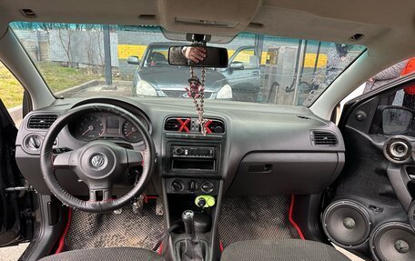 Volkswagen Polo VI (EU Market), 2010 год, 1 200 000 рублей, 4 фотография