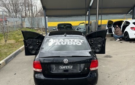 Volkswagen Polo VI (EU Market), 2010 год, 1 200 000 рублей, 6 фотография