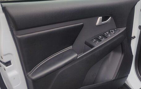 KIA Sportage III, 2014 год, 2 000 000 рублей, 16 фотография