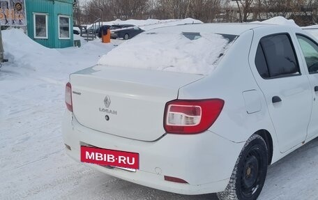 Renault Logan II, 2017 год, 319 000 рублей, 4 фотография