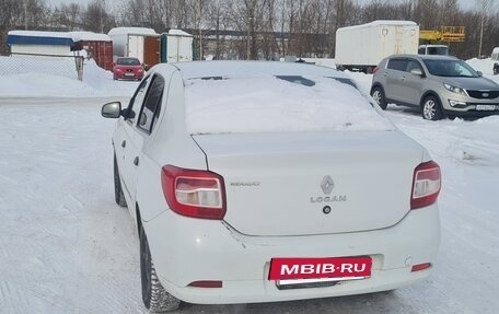 Renault Logan II, 2017 год, 319 000 рублей, 3 фотография