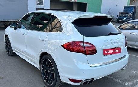 Porsche Cayenne III, 2012 год, 2 300 000 рублей, 7 фотография